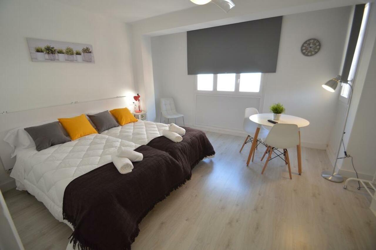 Tarragona Suites Marquesa Екстериор снимка