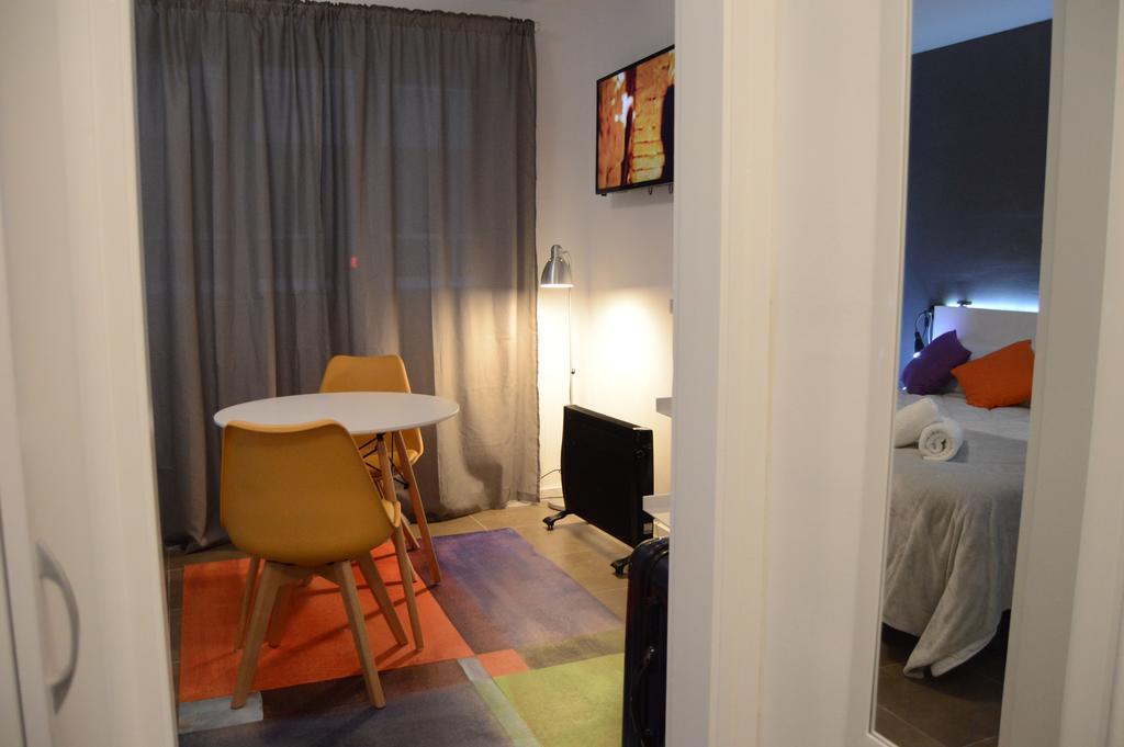 Tarragona Suites Marquesa Екстериор снимка